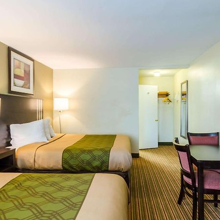 Fairbridge Inn Express Pittsfield Luaran gambar