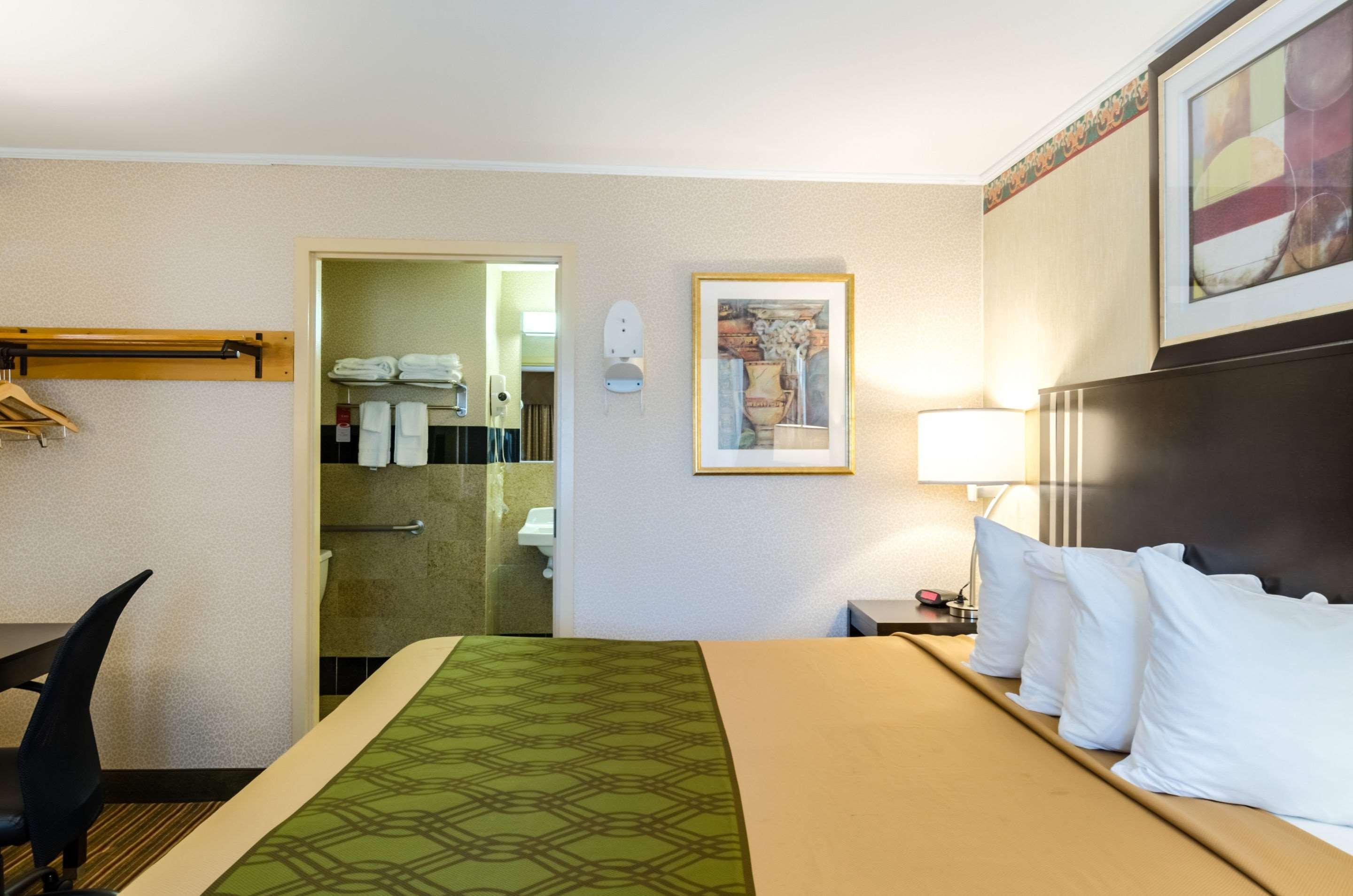 Fairbridge Inn Express Pittsfield Luaran gambar