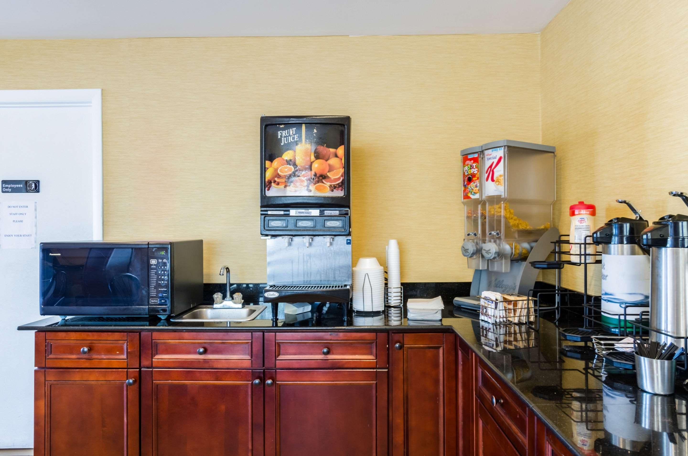 Fairbridge Inn Express Pittsfield Luaran gambar
