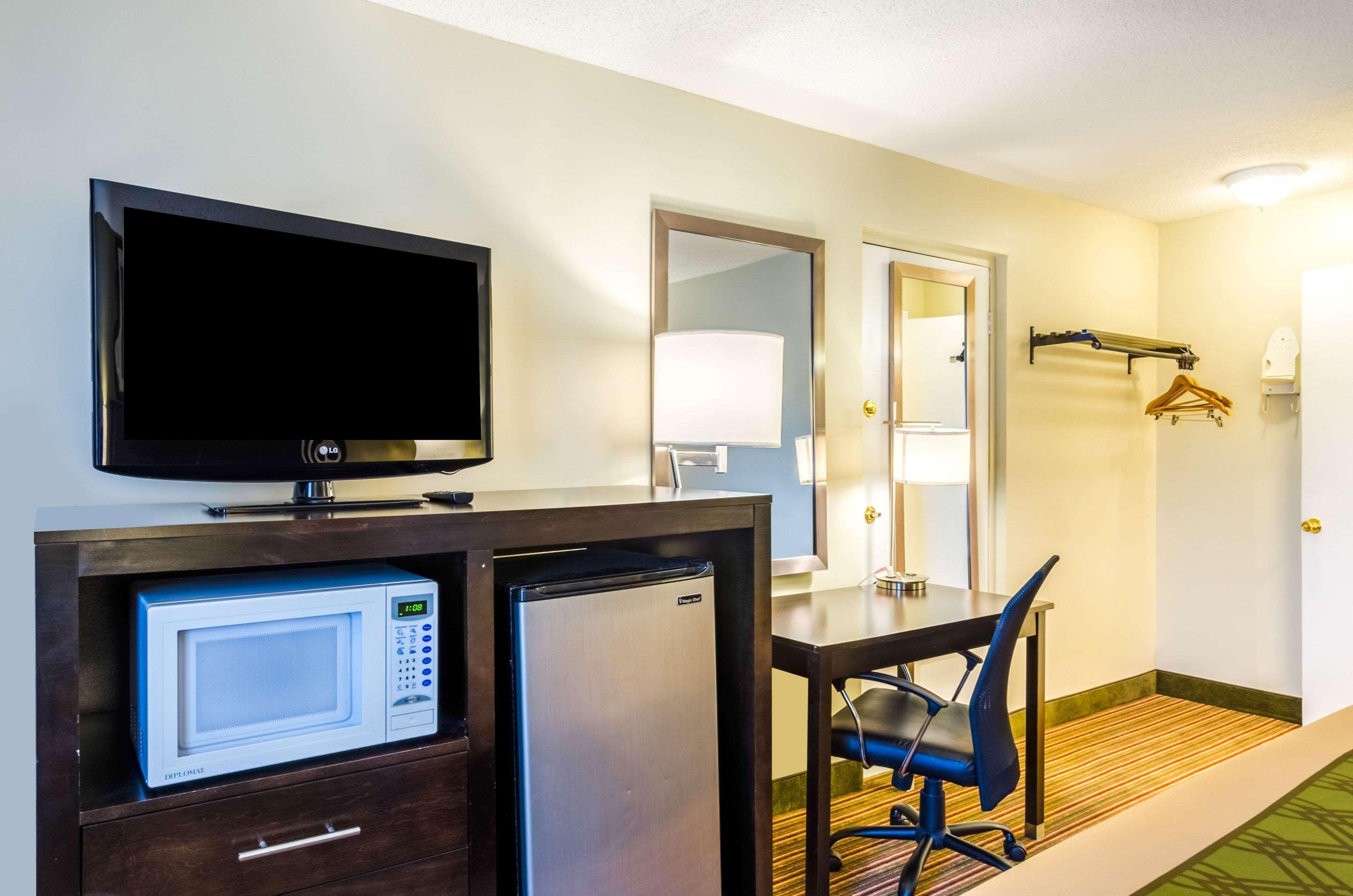 Fairbridge Inn Express Pittsfield Luaran gambar