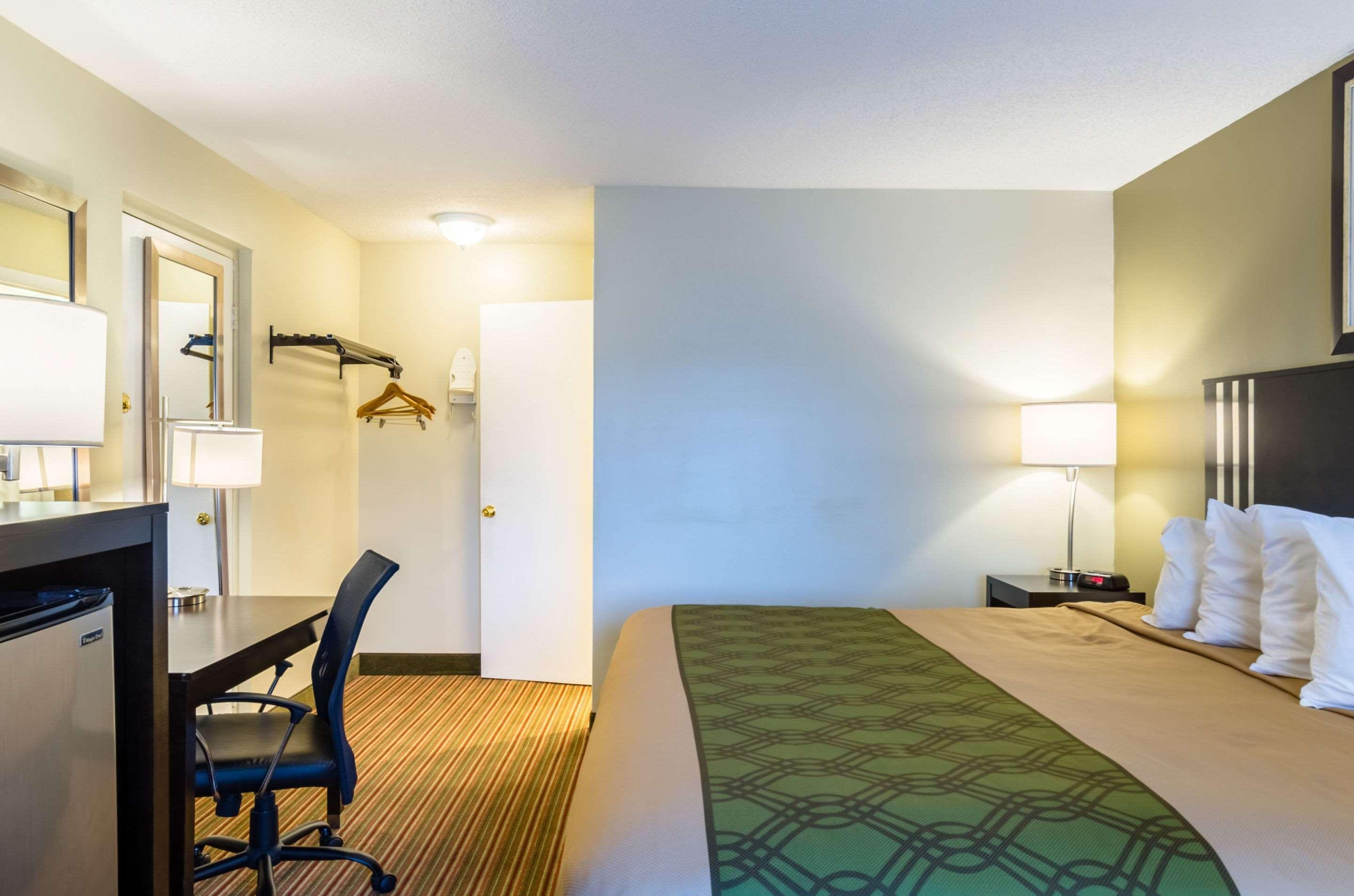 Fairbridge Inn Express Pittsfield Luaran gambar